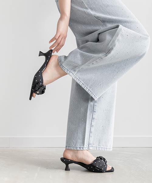 リボンデザインスクエアトゥミュールサンダル