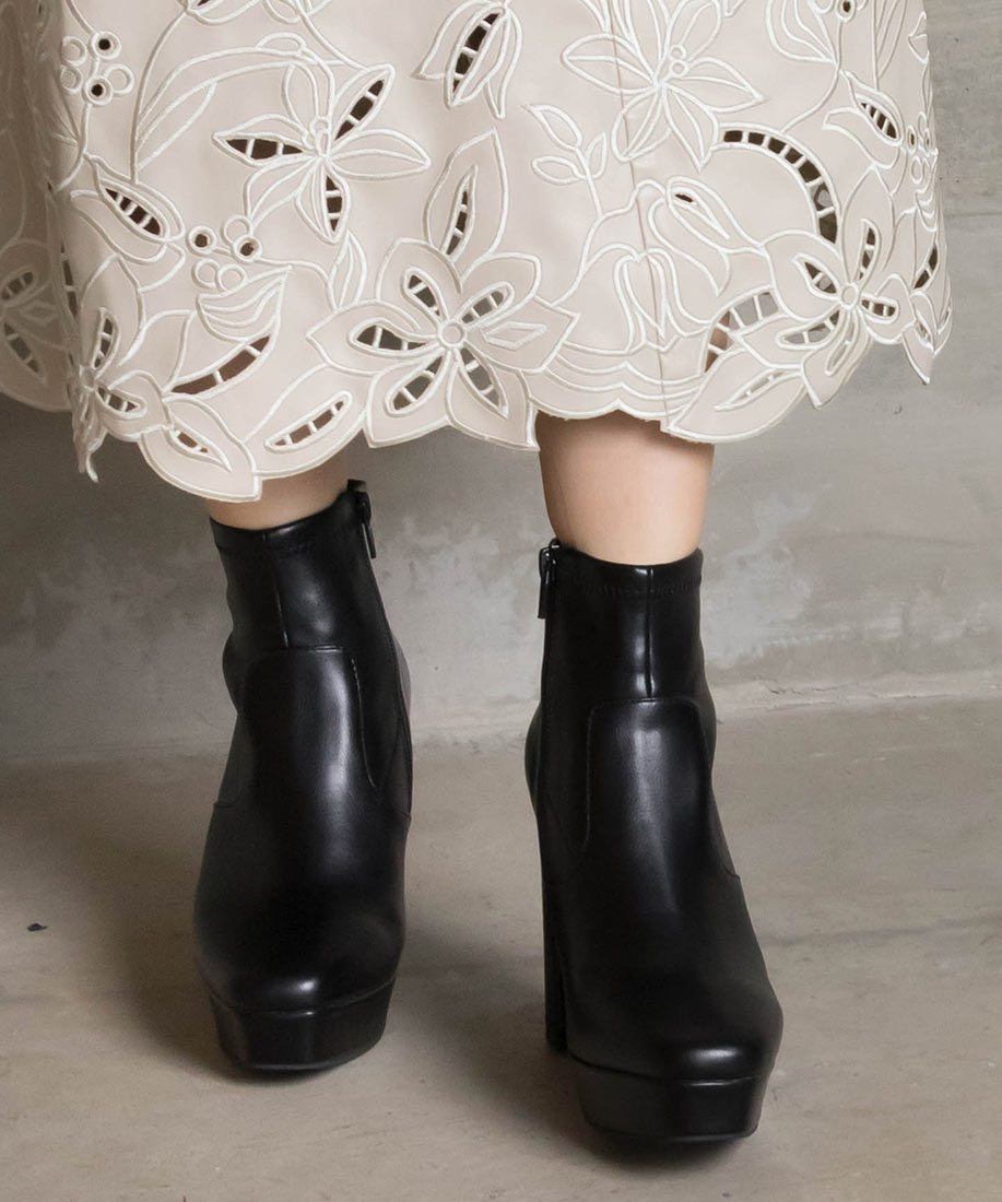 冬バーゲン 特別送料無料 ブーツ ランダ ストレッチショートブーツ 2e Cm 22 5 Black Kc レディース ベビーシューズ Albinofoundation Org