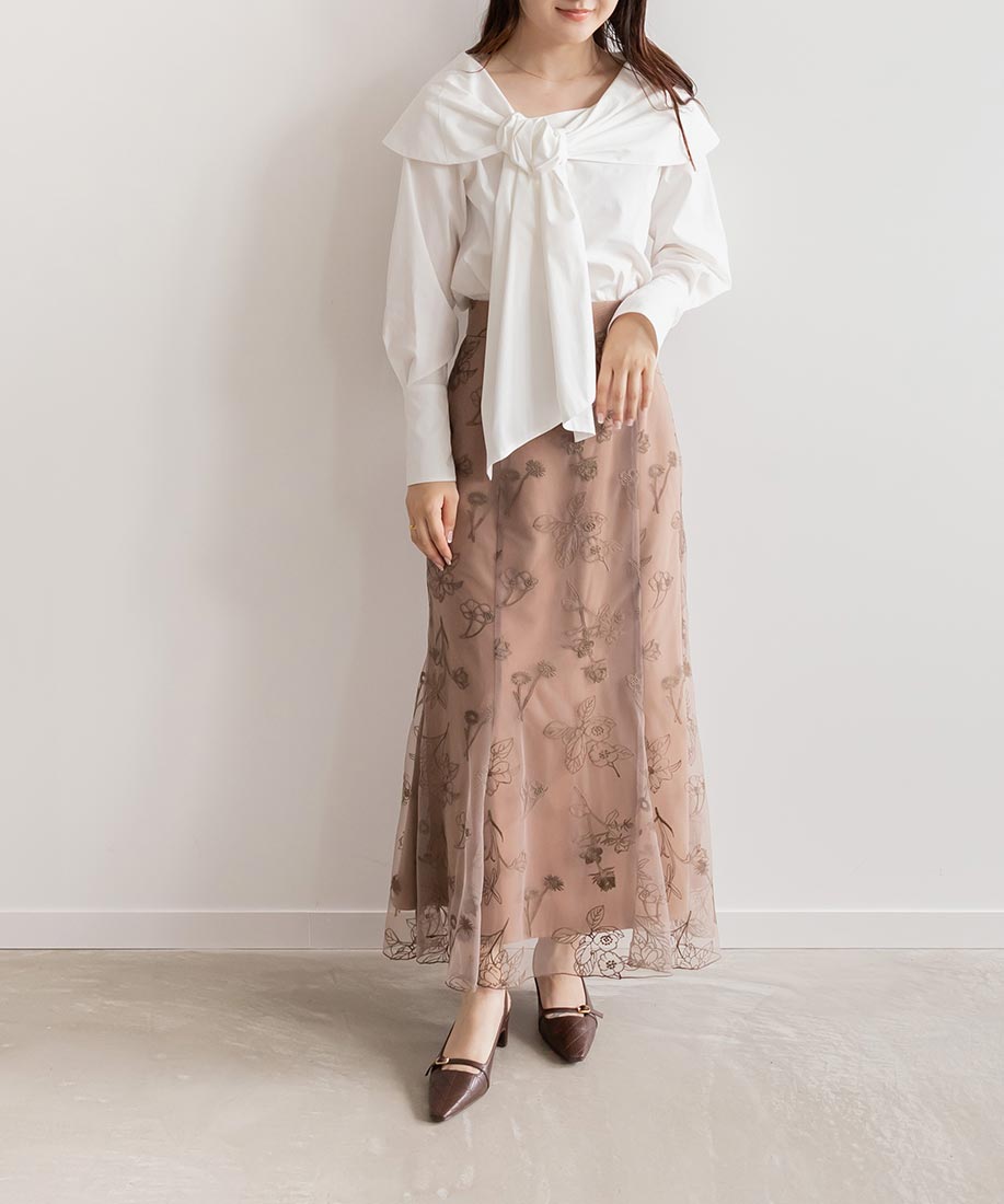 【RANDA】オリジナルフラワー刺繍スカート