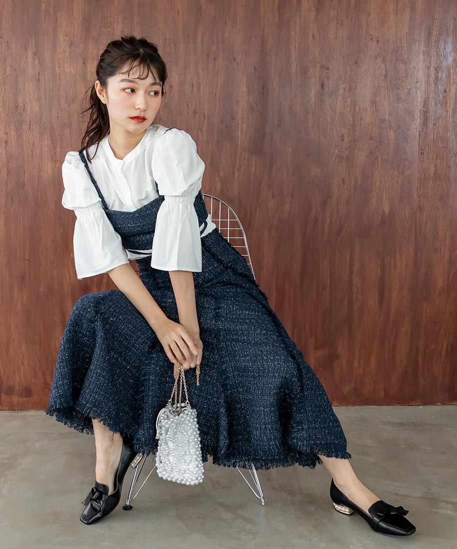 ラグジュアリーゴシック　La PERLA ローズ刺繍シースルーレースビスチェ