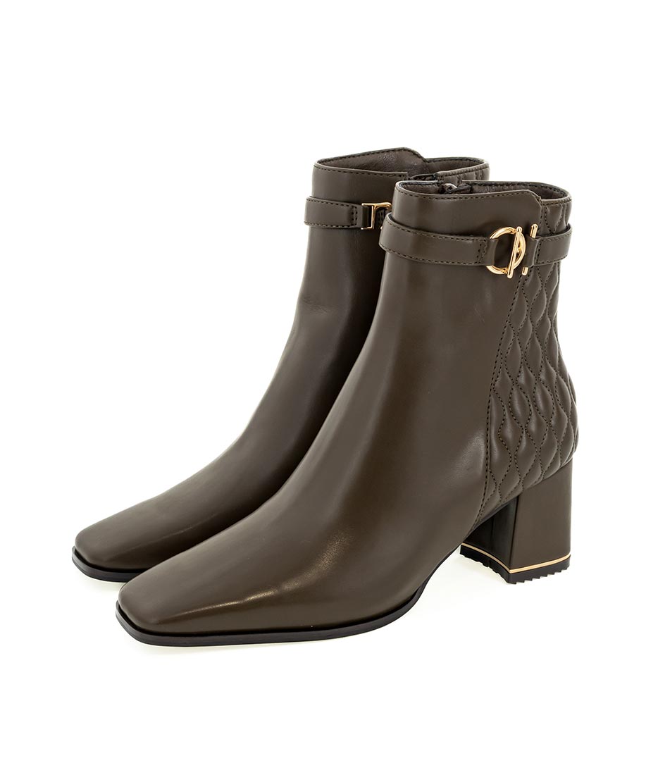 Clarks deals tealia luck