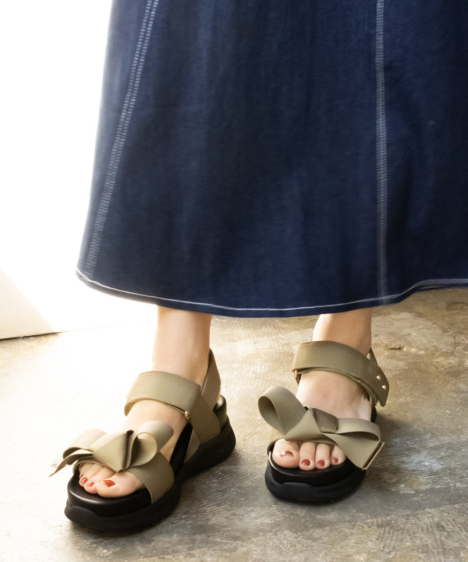 厚底フラットソールスポーティーサンダルranda公式サイト