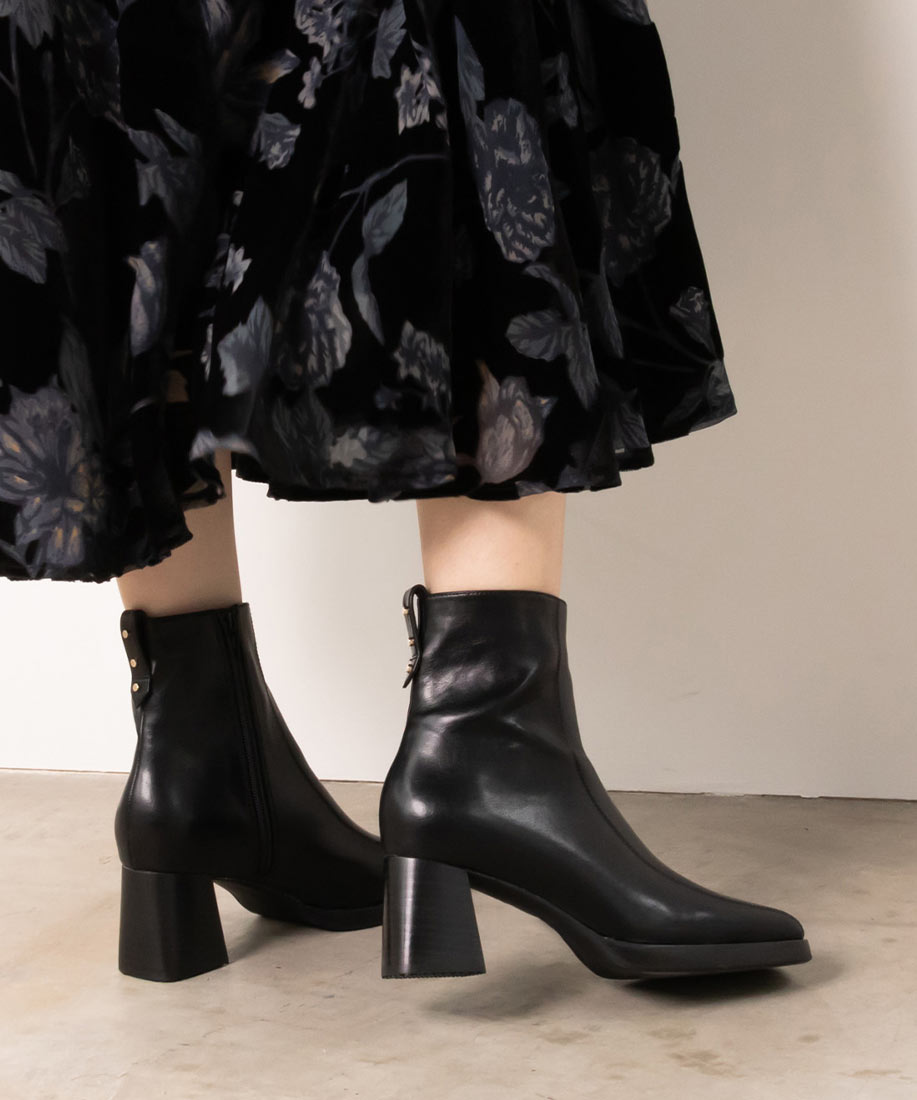 スクエアトゥスタッズショートブーツranda公式サイト