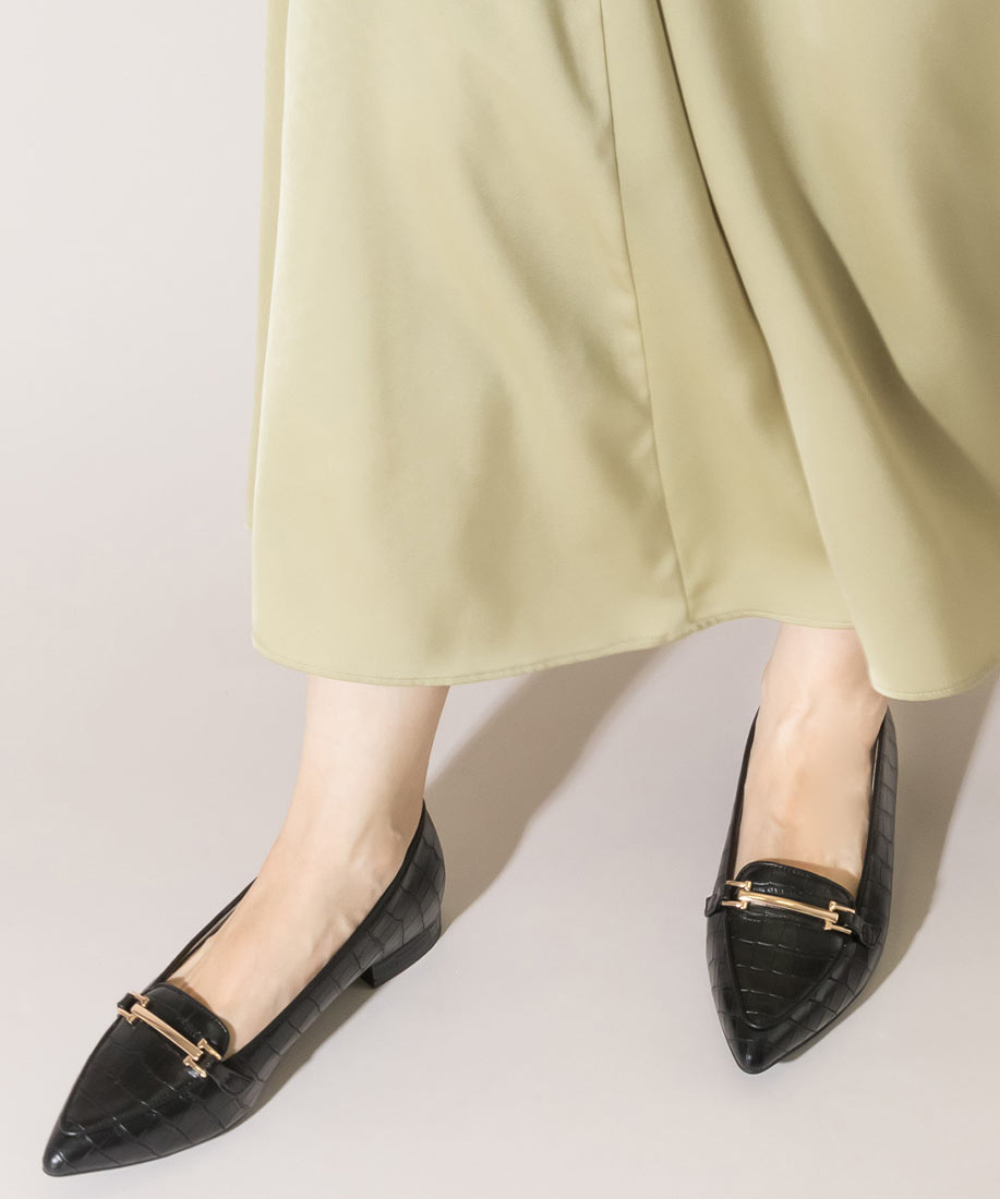 シューズレディース パンプス アパレルの通販 Randa公式サイト Sale 3e幅広 ポインテッドトゥビットパーツフラットシューズ Sサイズ ベージュ シューズ一覧