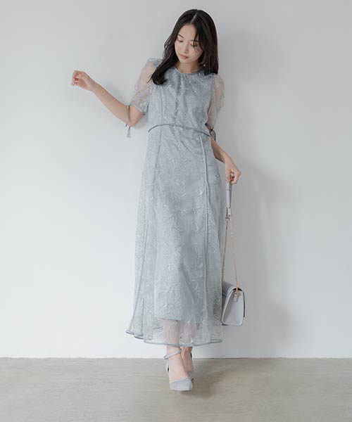エンブロイダリーチュールパイピングドレス