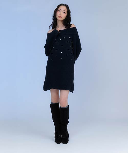【Decorative Knit】【選べる丈感】ビジューオフショルニットワンピース