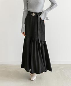 【SALE】ベルト付き裾フレアロングスカート