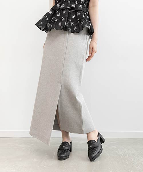 3WAYストラップセミタイトスカート