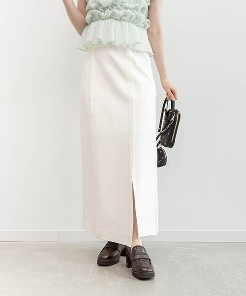 3WAYストラップセミタイトスカート