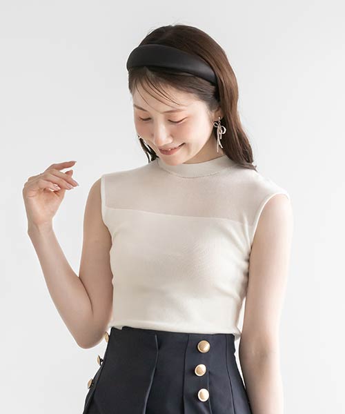 【SALE】シアーノースリーブニット