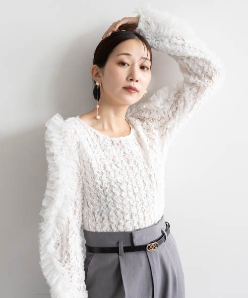 【SALE】ショルダーフリルシアートップス