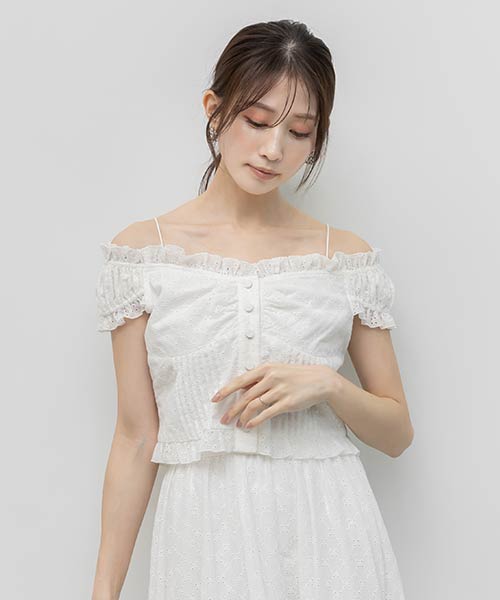 2WAYショルダーピンタックブラウス