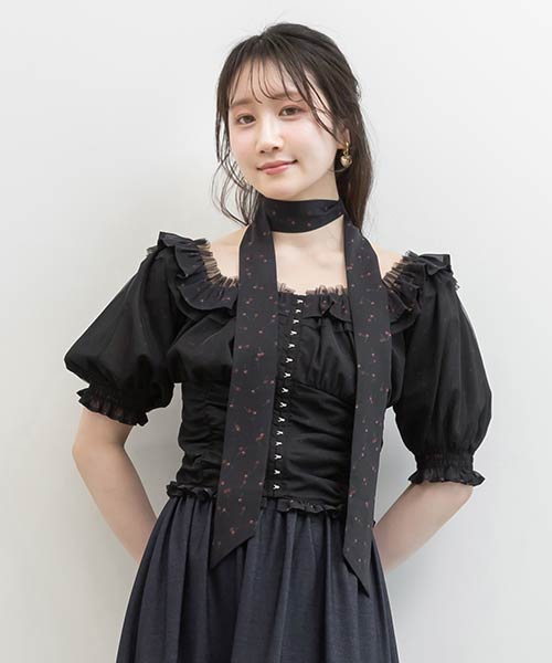 【Cherry＆Strawberry】チェリープリントフリルクロップドブラウス