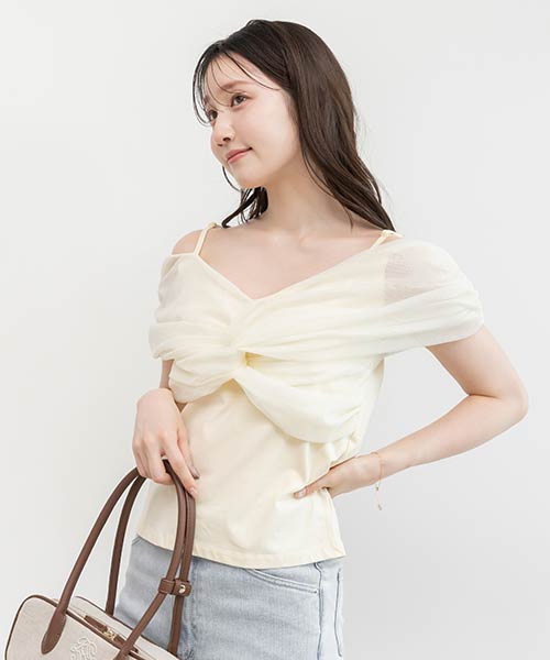 チュールオフショルダートップス