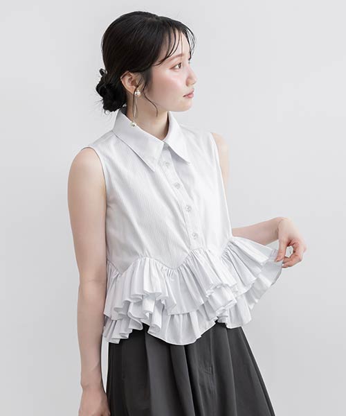 フリルペプラムブラウス