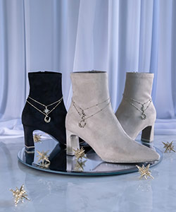 【Holiday Collection】ビジューチャーム2WAYショートブーツ
