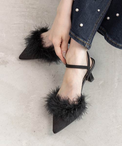 【25AW】ファーデザインストラップパンプス