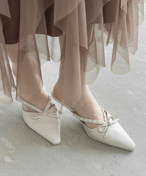 【26AW】パールベルトミュールパンプス