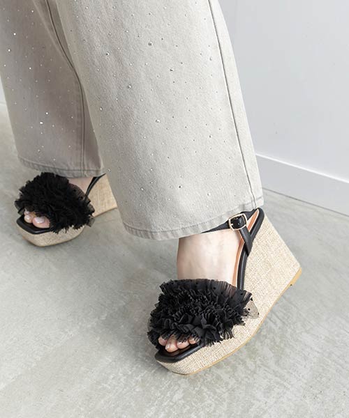 ボリュームチュールウェッジサンダル