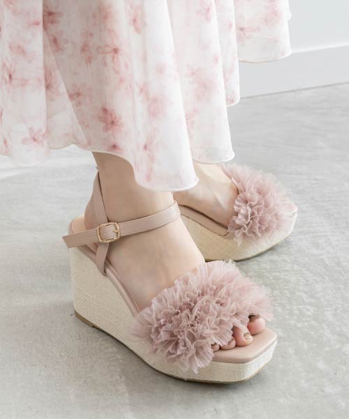 ボリュームチュールウェッジサンダル