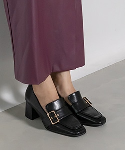 【SALE】ゴールドバックルヒールアップシューズ