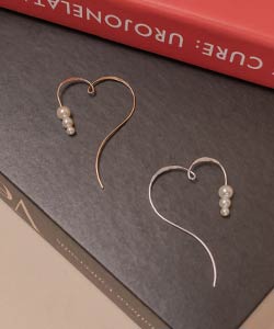 【HEART collection】パールハートピアス