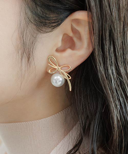 パールリボンピアス
