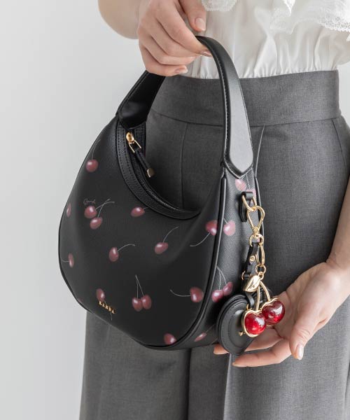 【Cherry＆Strawberry】2WAY ハーフムーンショルダーバッグ