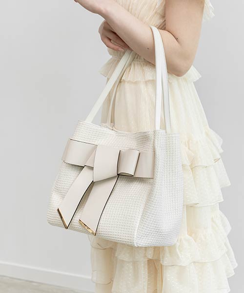 【A4対応】リボンラフィアライクトートバッグ