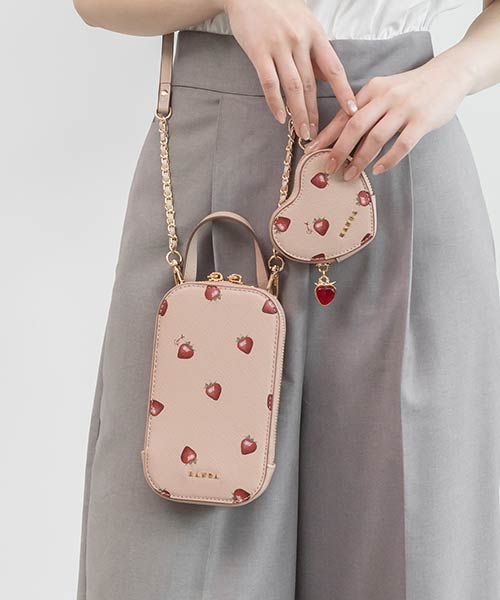 【Cherry＆Strawberry】ハートポーチ付き2WAYマルチショルダーバッグ