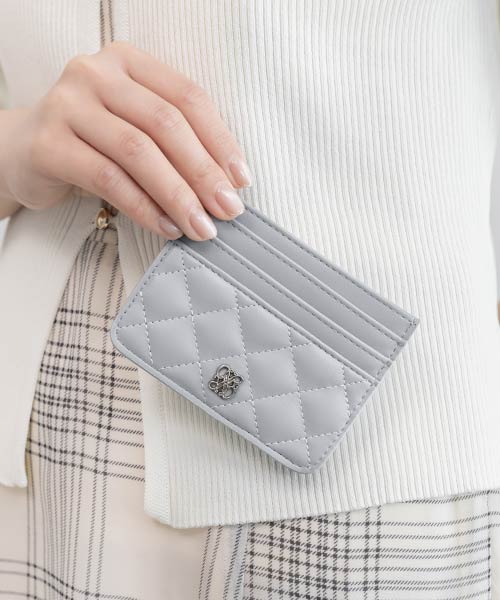 モノグラムキルティングカードケース