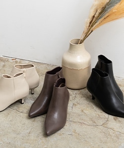 【SALE】ポインテッドトゥショートブーツ