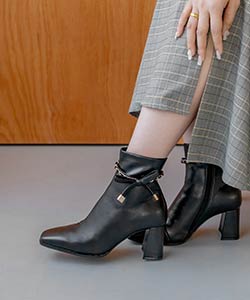 【WEB限定】2WAY チェーン×リボンストレッチブーツ