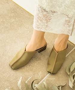 【SALE】ソフト 配色パイピングミュールパンプス