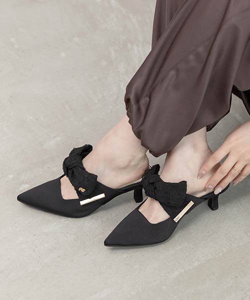 ボリュームリボンミュールパンプス