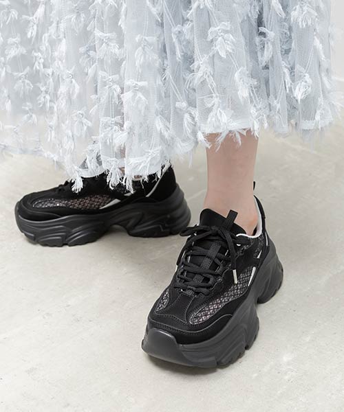 コンビマテリアルシアースニーカー