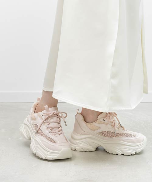 コンビマテリアルシアースニーカー