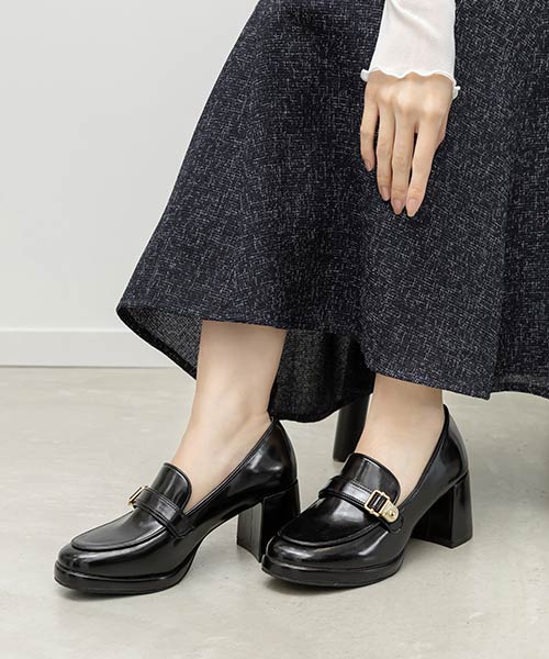 バックルデザインストームローファー