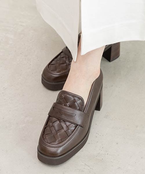 ウーブンデザインヒールローファー