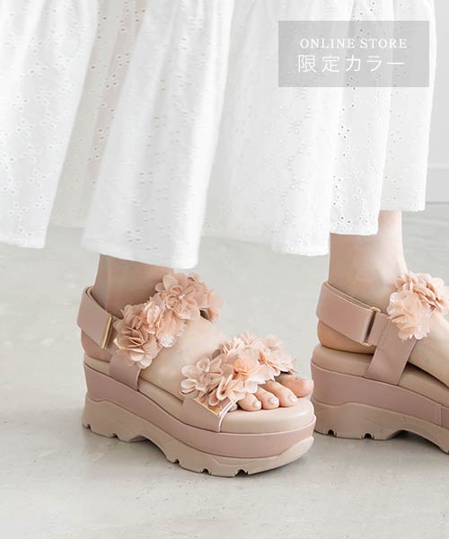 新色/【WEB限定カラーあり】シアーフラワーベルトスポーツサンダル