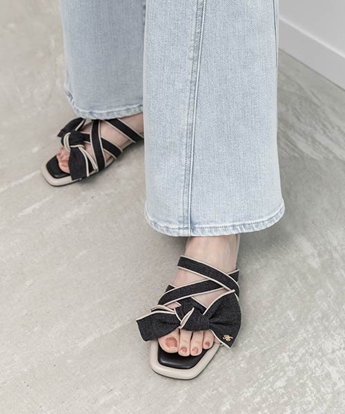 ナチュラルリボンフラットサンダル