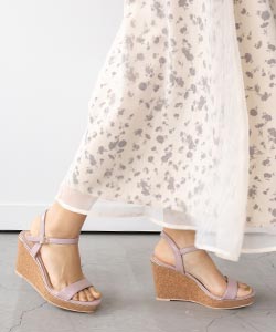 【SALE】ゴールドピースウェッジベルトサンダル