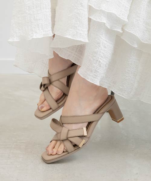 アシンメトリーリボンミュールサンダル