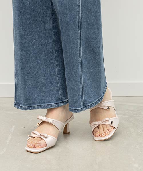 サテンダブルリボンミュールサンダル