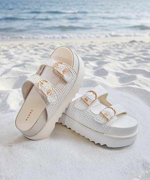 ダブルベルトラフィアライクサンダル